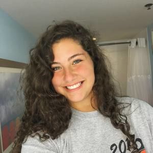 Meet your Posher, Alivia